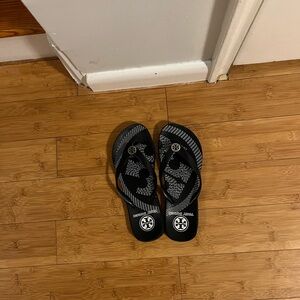 Tory Burch flip flaps